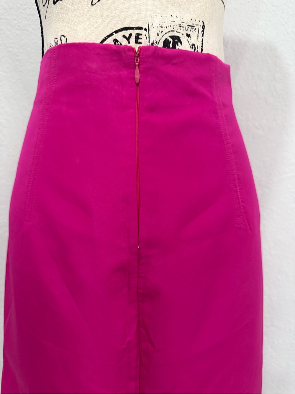 Zara Hot Pink Midi Pencil Skirt - Picture 4 of 6